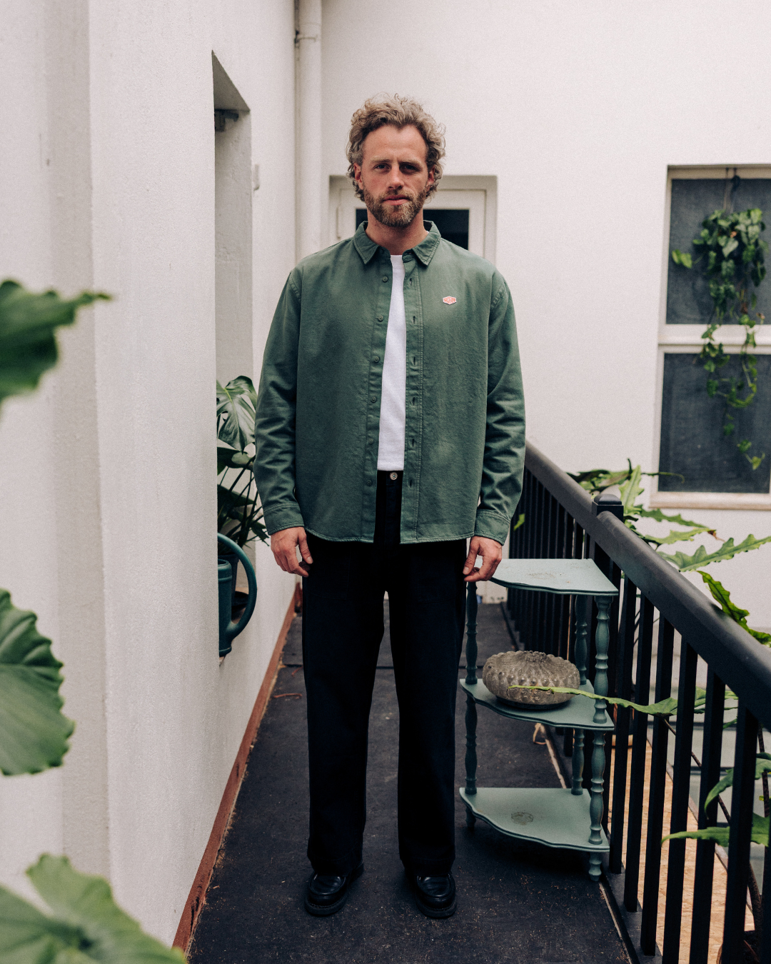 Lookbook-2_9a272068-53ee-4c6b-9eeb-7fa49d7a0a31.png